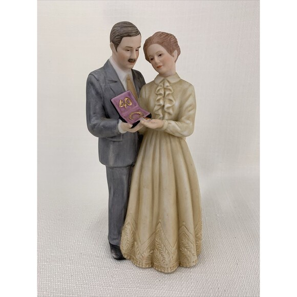 Treasured Memories FORTY YEARS TOGETHER E-3248 Figurine Enesco 1983 AFHX6 - Picture 1 of 7
